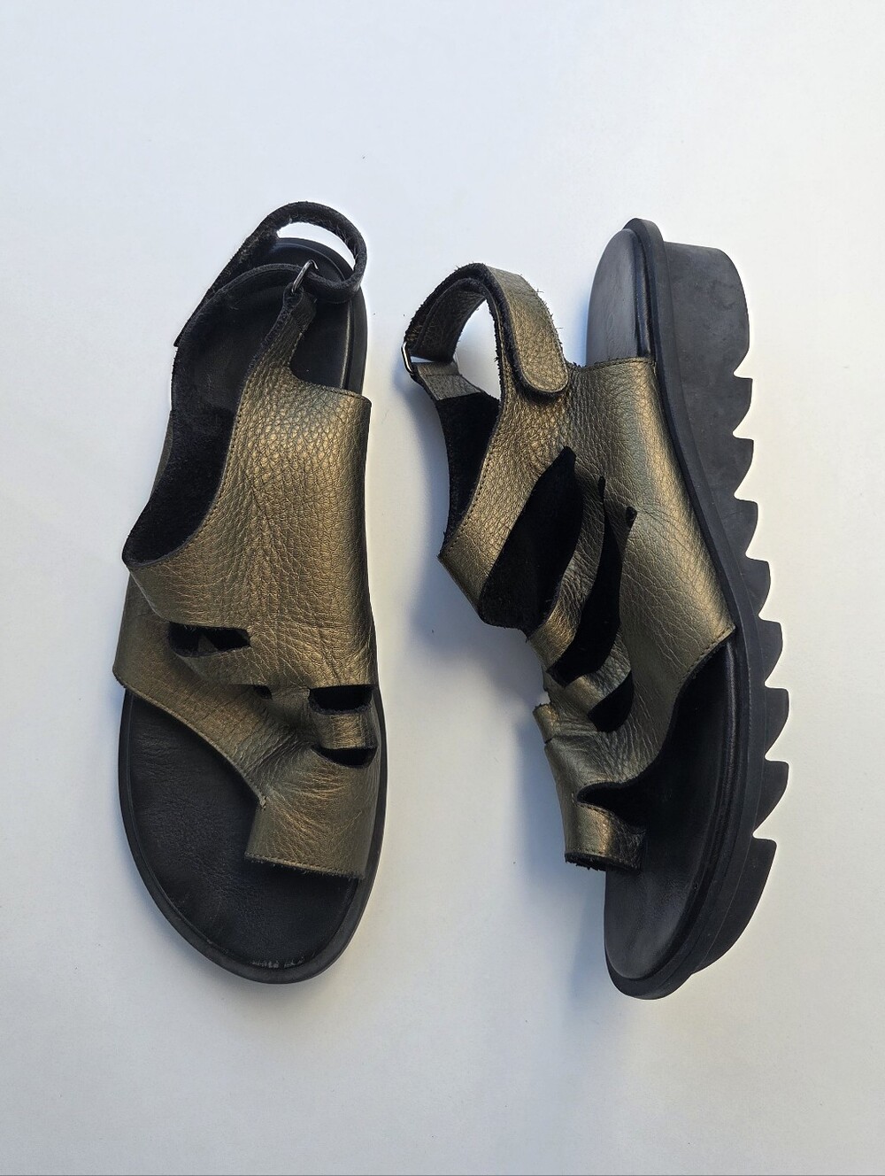 Arche Gunmetal Bronze Sandals Size 40